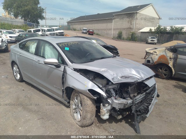 Ford Fusion hybrid (2018)