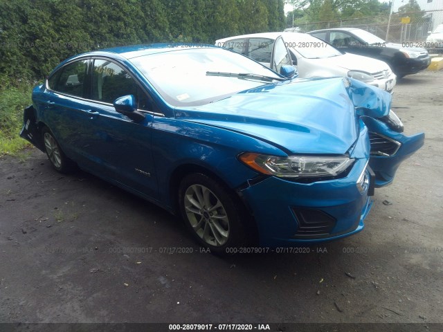 Ford Fusion hybrid (2019)