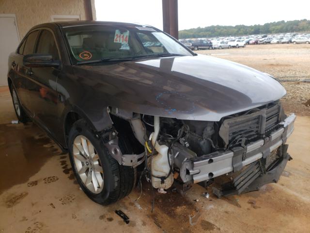 Ford Taurus se (2013)