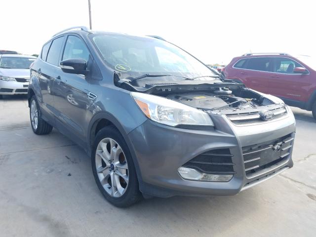 Ford Escape tit (2014)