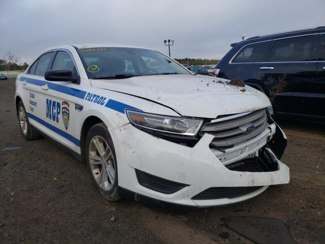 Ford Taurus se (2018)