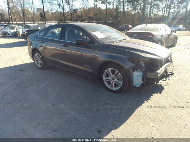 Ford Fusion hybrid (2018)