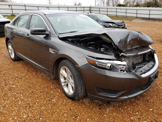 Ford Taurus se (2016)