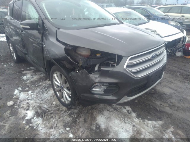 Ford Escape (2017)