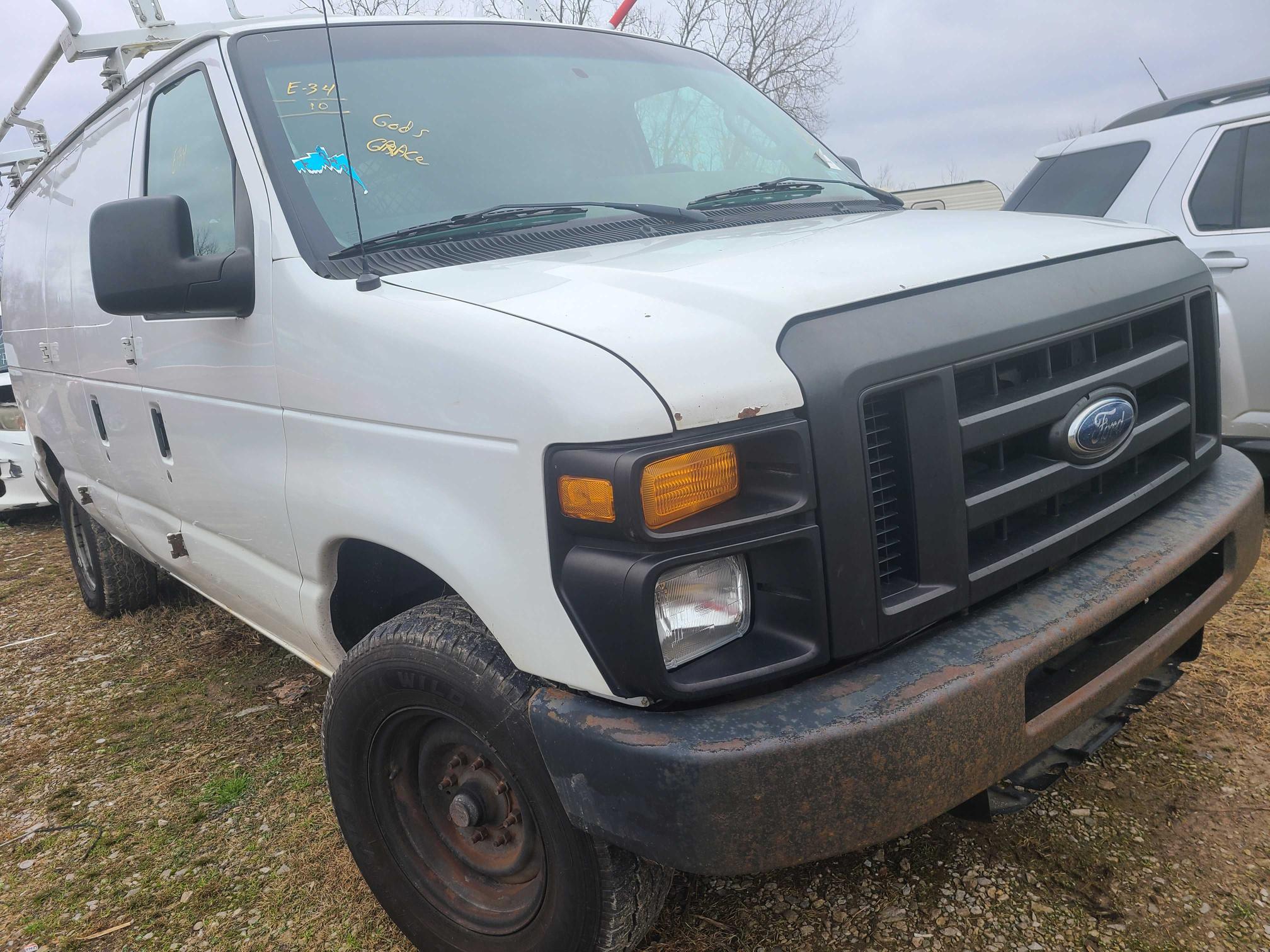 Ford Econoline (2010)