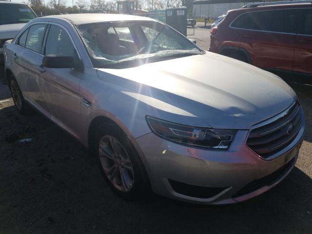 Ford Taurus se (2016)