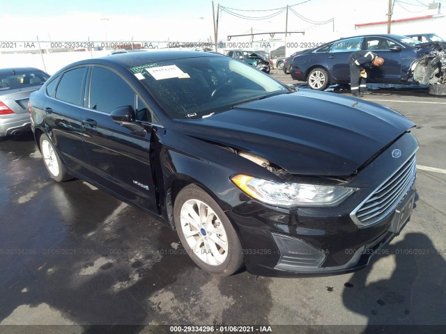 Ford Fusion hybrid (2019)