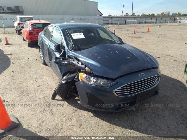 Ford Fusion hybrid (2019)
