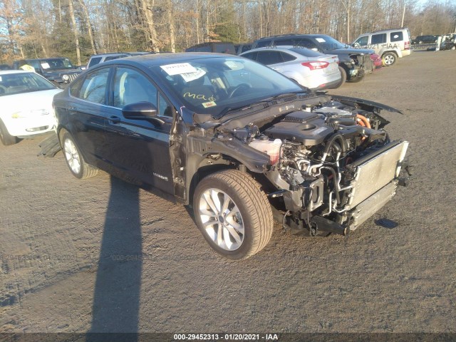 Ford Fusion hybrid (2019)