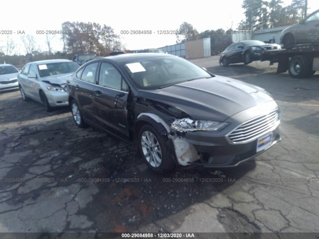Ford Fusion hybrid (2019)