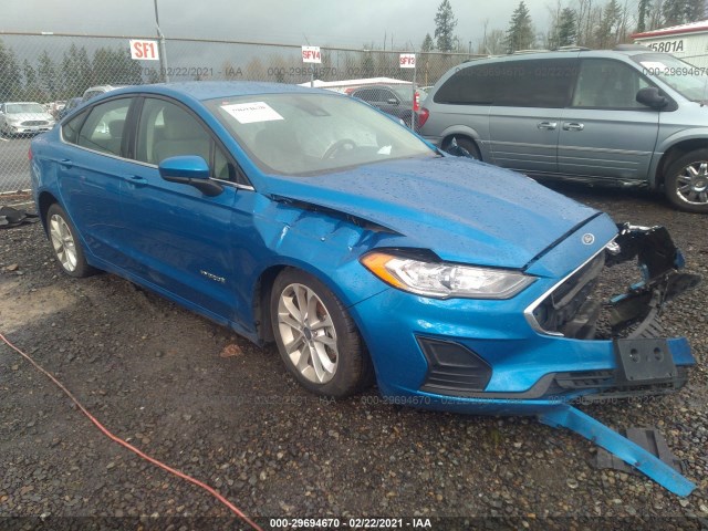 Ford Fusion hybrid (2019)