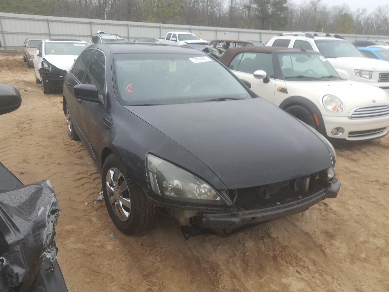 Honda Accord lx (2004)