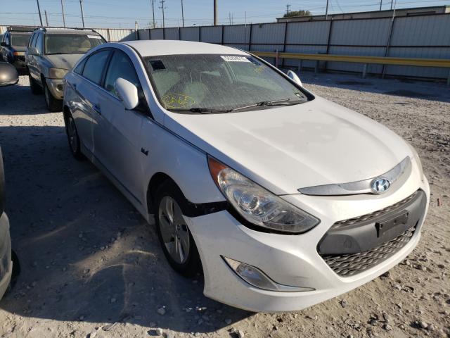 Hyundai Sonata hyb (2013)