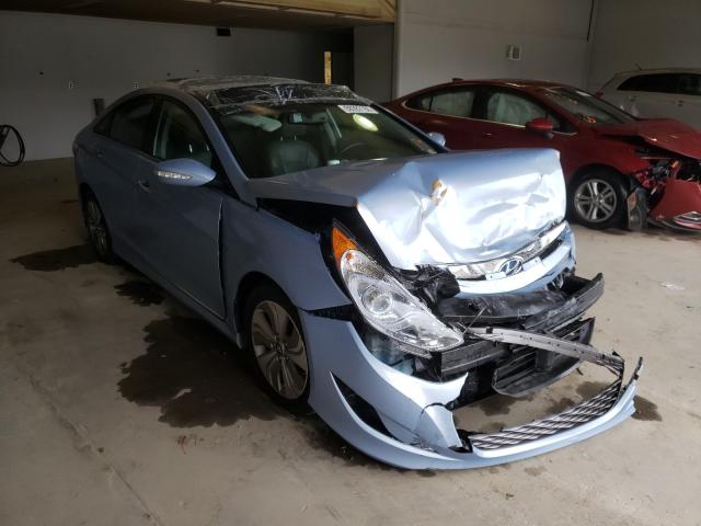 Hyundai Sonata hyb (2015)