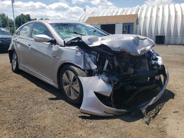 Hyundai Sonata hyb (2013)