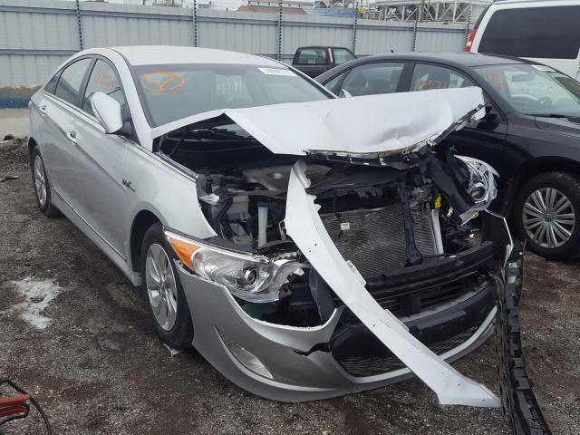 Hyundai Sonata hyb (2015)
