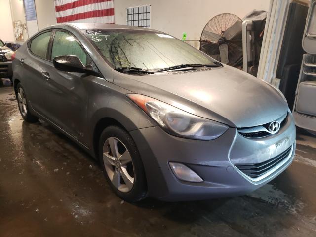 Hyundai Elantra gl (2012)