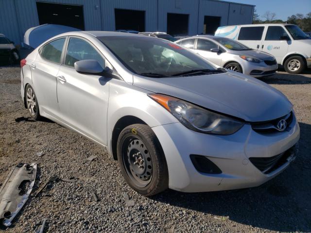 Hyundai Elantra gl (2012)