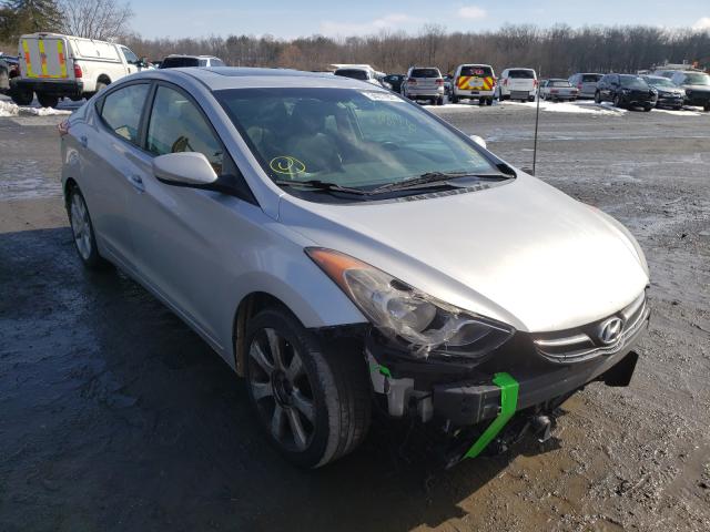 Hyundai Elantra gl (2012)