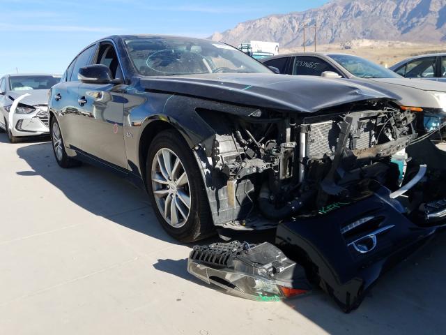 Infiniti Q50 base (2016)