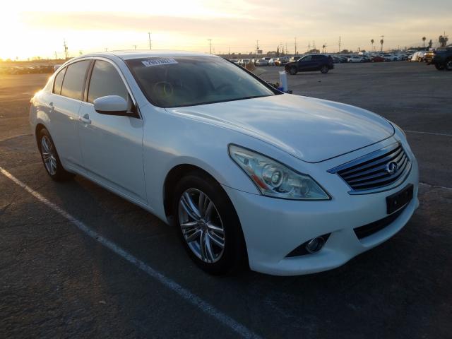 Infiniti G25 base (2011)