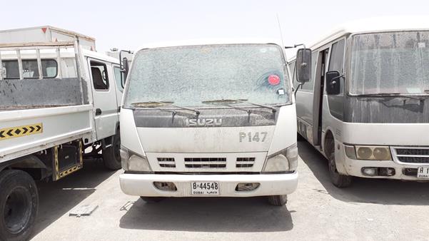Isuzu Npr (2008)