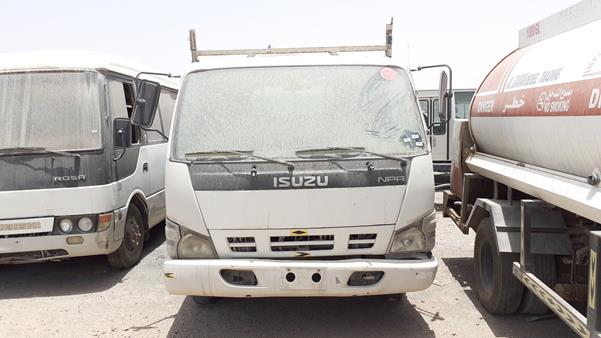 Isuzu Npr (2008)