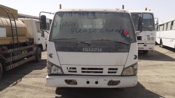 Isuzu Npr (2006)