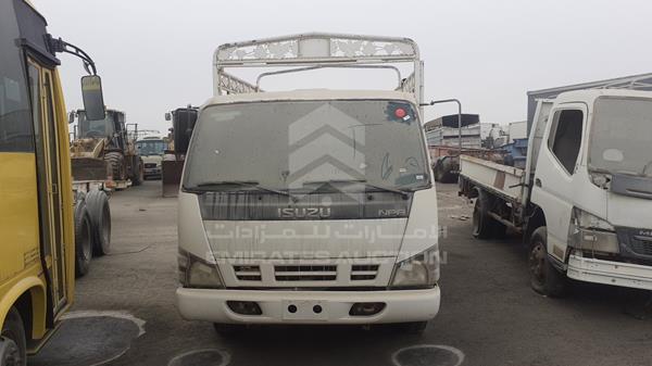 Isuzu Npr (2008)