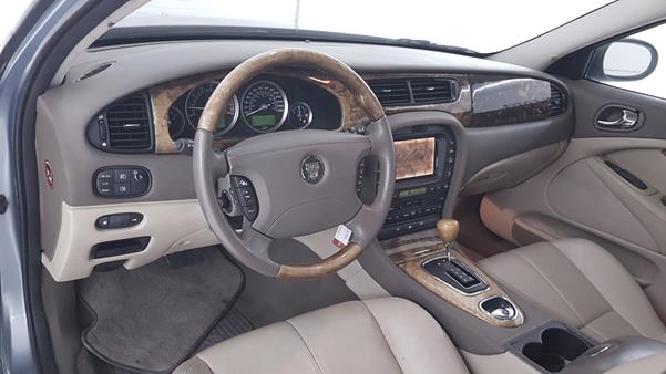 Jaguar S type 2005