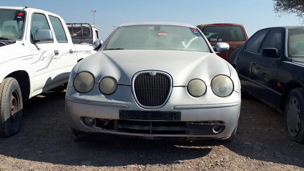 Jaguar S type (2005)