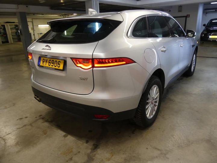 Jaguar F-pace (2016)