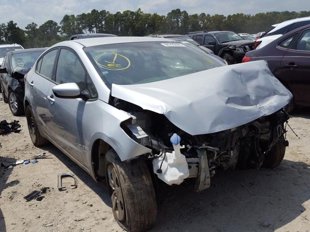 Kia Forte lx (2017)