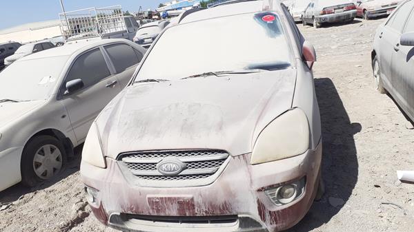 Kia Carens (2008)