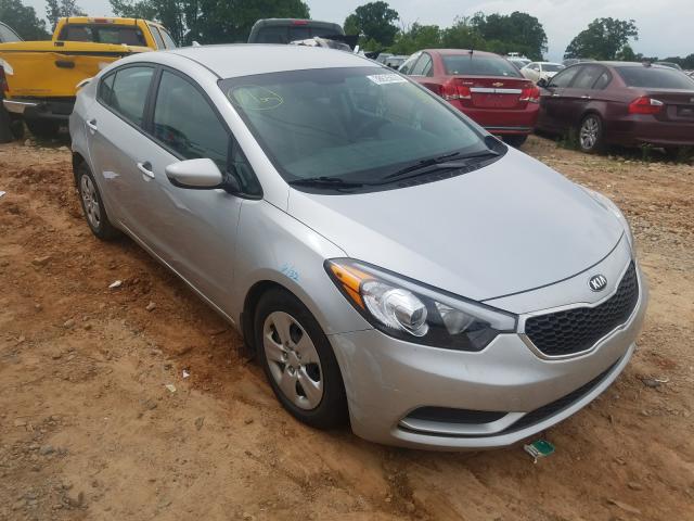 Kia Forte lx (2015)