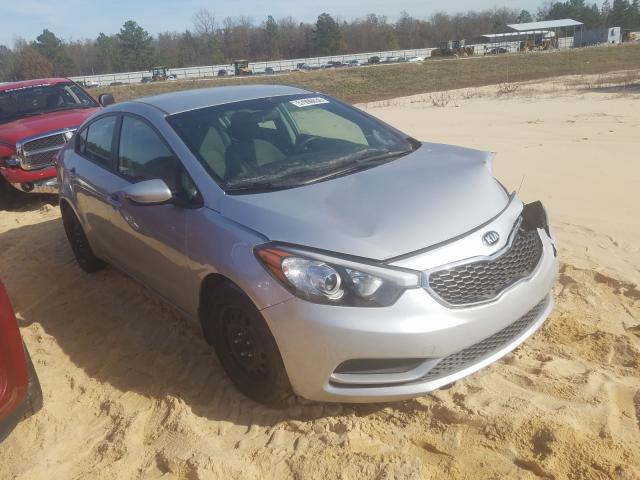 Kia Forte lx (2015)