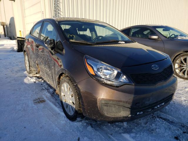 Kia Rio ex (2015)