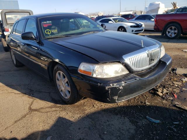 Lincoln Town car e (2011)