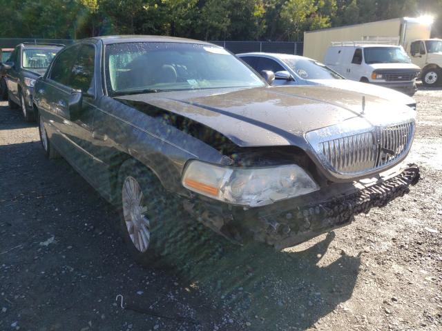 Lincoln Town car e (2003)