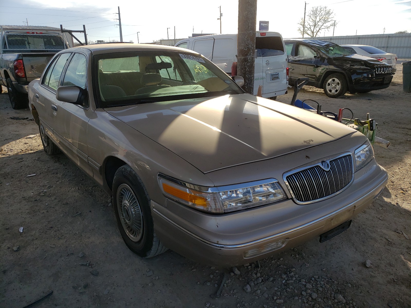 Mercury Grand marq (1997)
