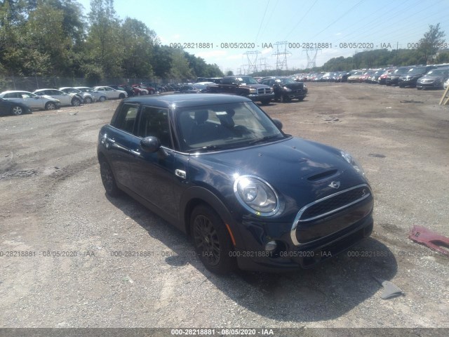 Mini Cooper hardtop 4 door (2016)