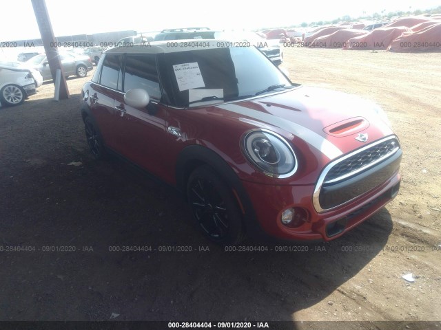 Mini Cooper hardtop 4 door (2015)