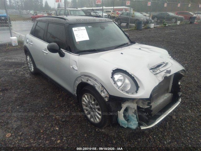 Mini Cooper hardtop 4 door (2016)
