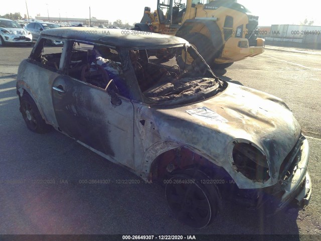 Mini Cooper hardtop (2010)