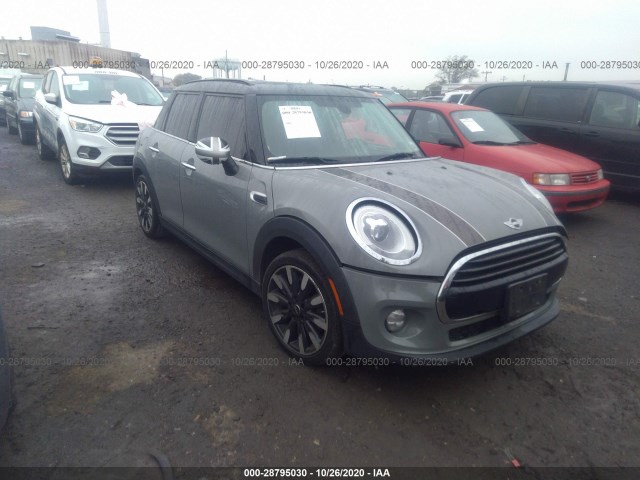 Mini Cooper hardtop 4 door (2016)