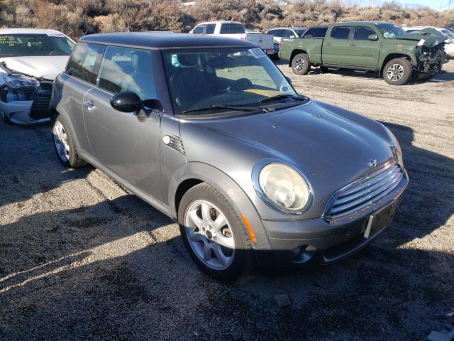 Mini Cooper (2010)