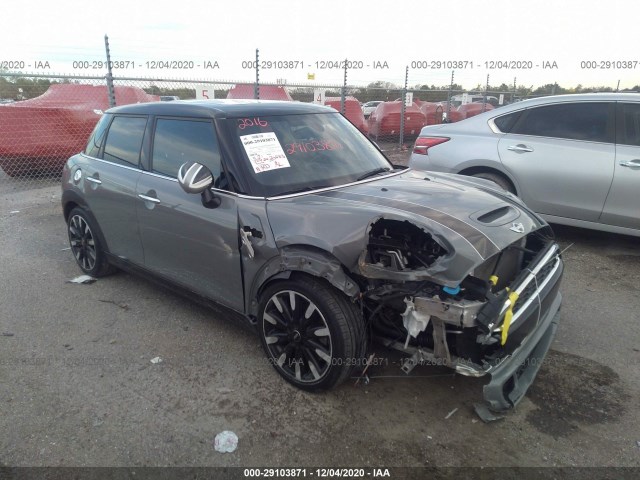 Mini Cooper hardtop 4 door (2016)