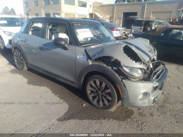 Mini Cooper hardtop 4 door (2015)