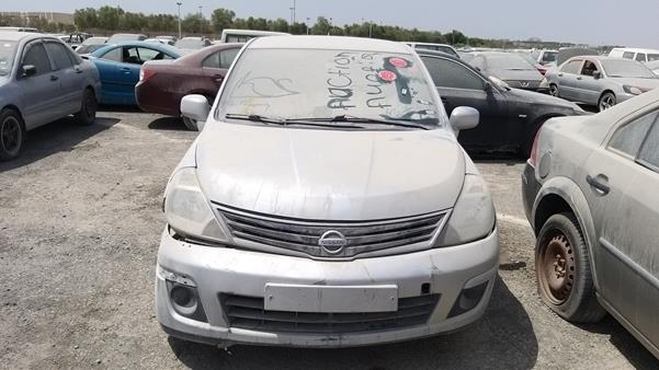 Nissan Tiida (2011)