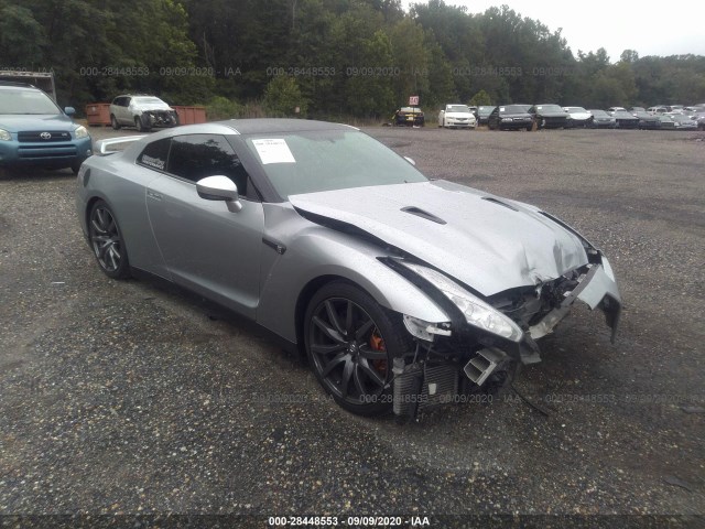 Nissan Gt-r (2015)